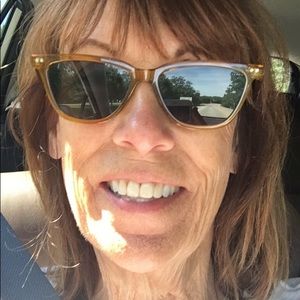 Meet your Posher, Robin